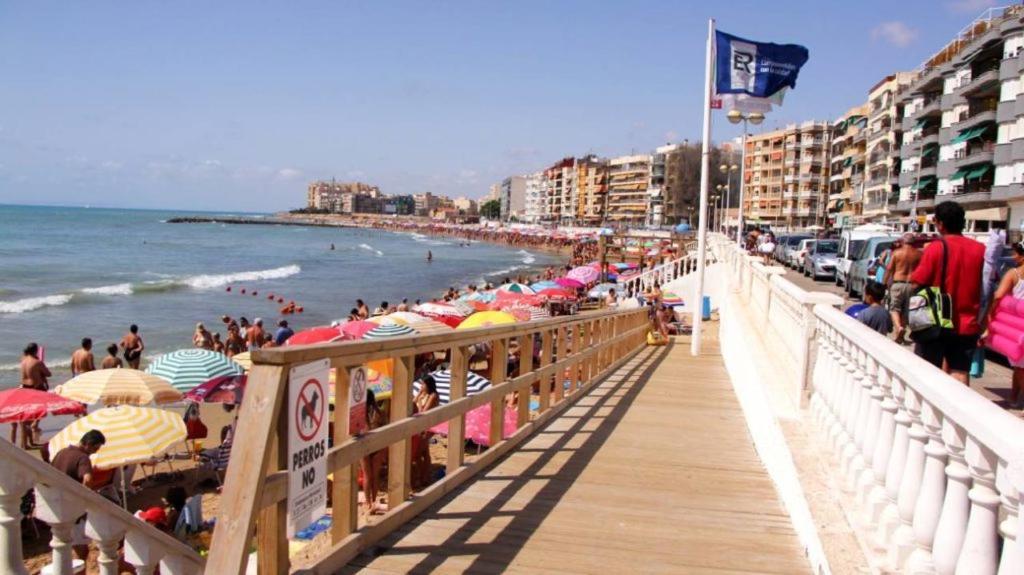 Playa Los Loco Торевьиа Экстерьер фото